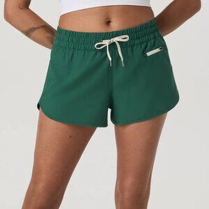 Vuori Clementine 2.0 - 2.5" - Veridian (Green) - Size M - Like New